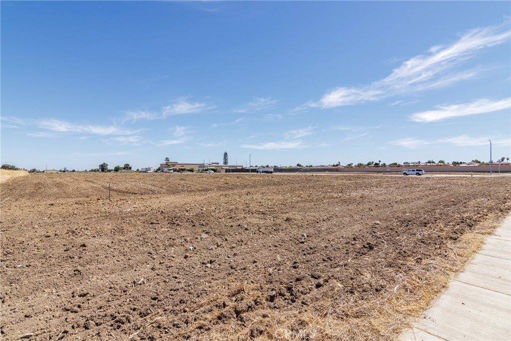 239 Commerce, Los Banos, CA 93635