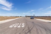 239 Commerce, Los Banos, CA 93635