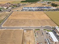 239 Commerce, Los Banos, CA 93635