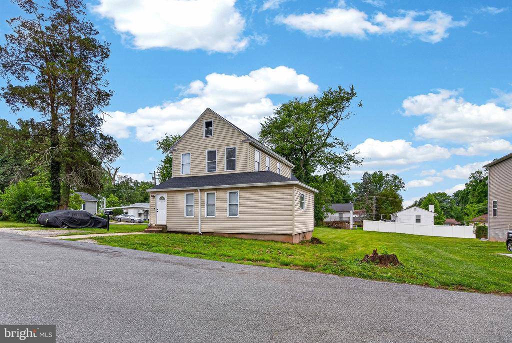 6700 Brighton Avenue, Baltimore, MD 21215