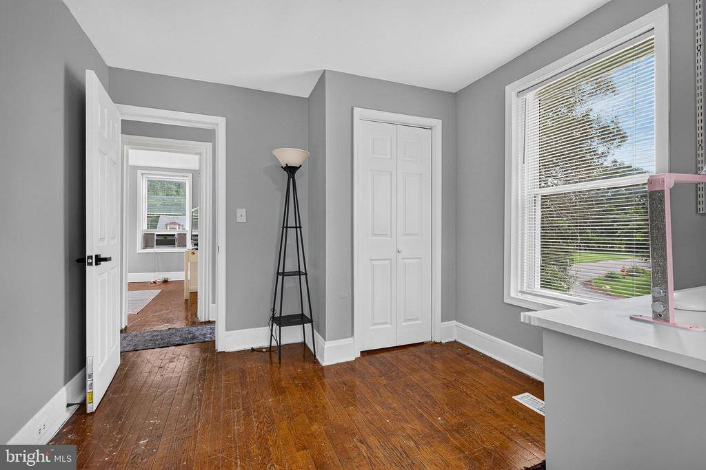 6700 Brighton Avenue, Baltimore, MD 21215