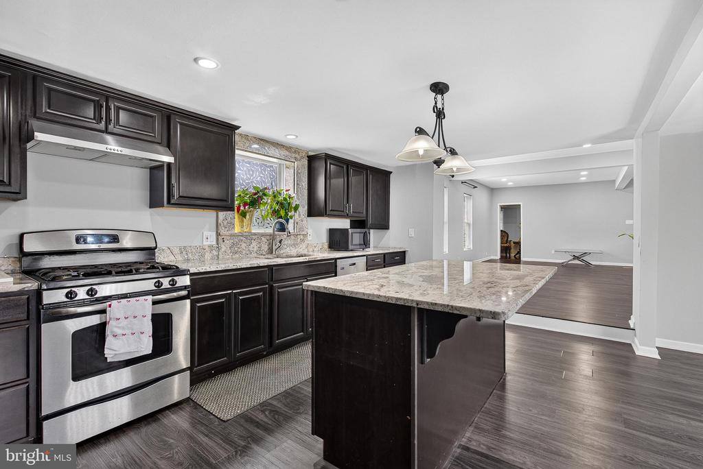 6700 Brighton Avenue, Baltimore, MD 21215