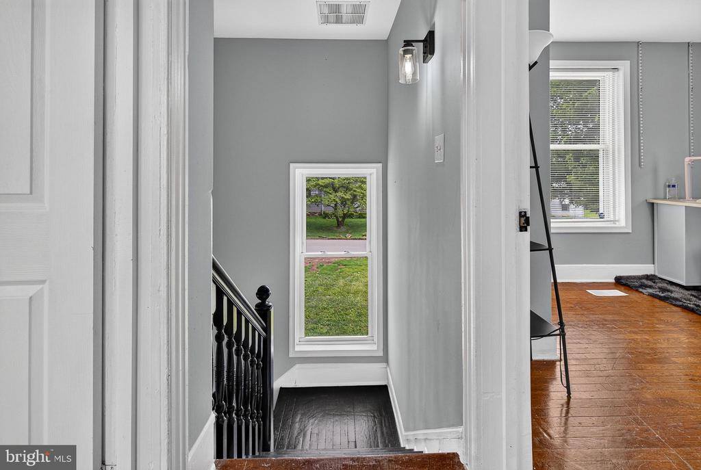 6700 Brighton Avenue, Baltimore, MD 21215