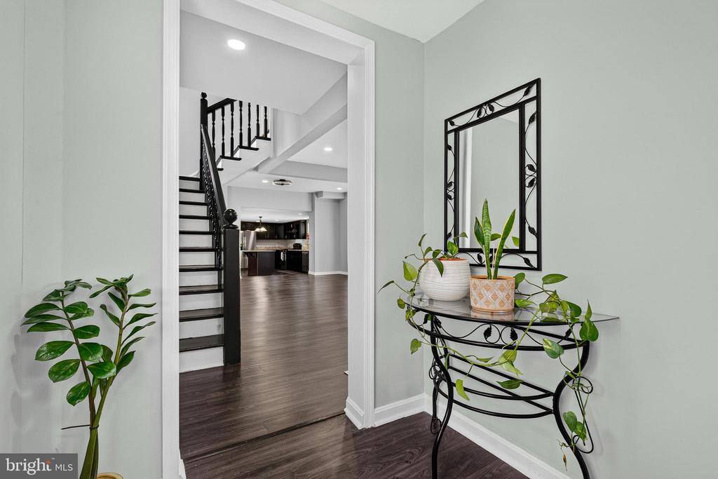 6700 Brighton Avenue, Baltimore, MD 21215