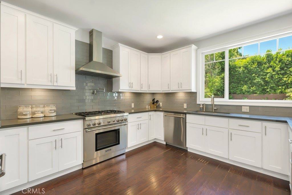 5463 Norwich Avenue, Sherman Oaks, CA 91411