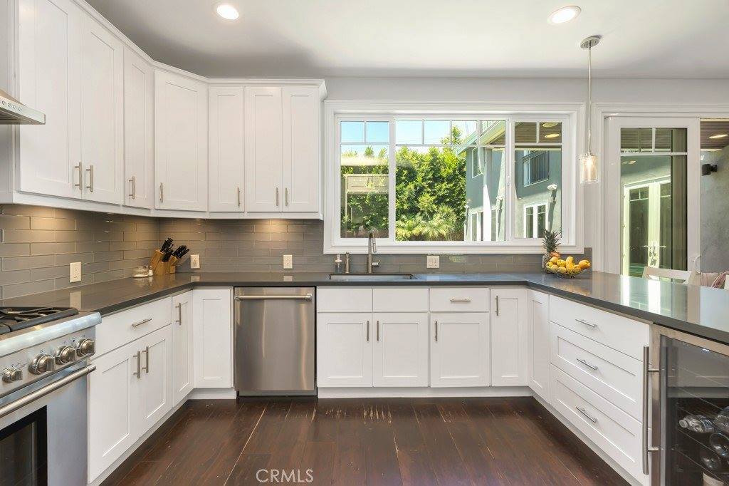 5463 Norwich Avenue, Sherman Oaks, CA 91411