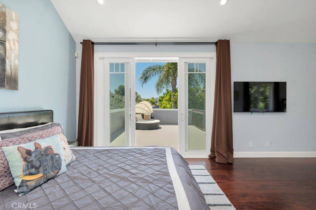 5463 Norwich Avenue, Sherman Oaks, CA 91411