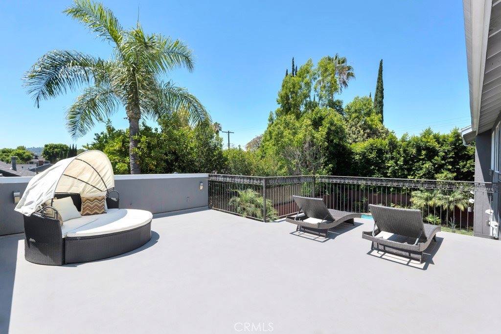 5463 Norwich Avenue, Sherman Oaks, CA 91411