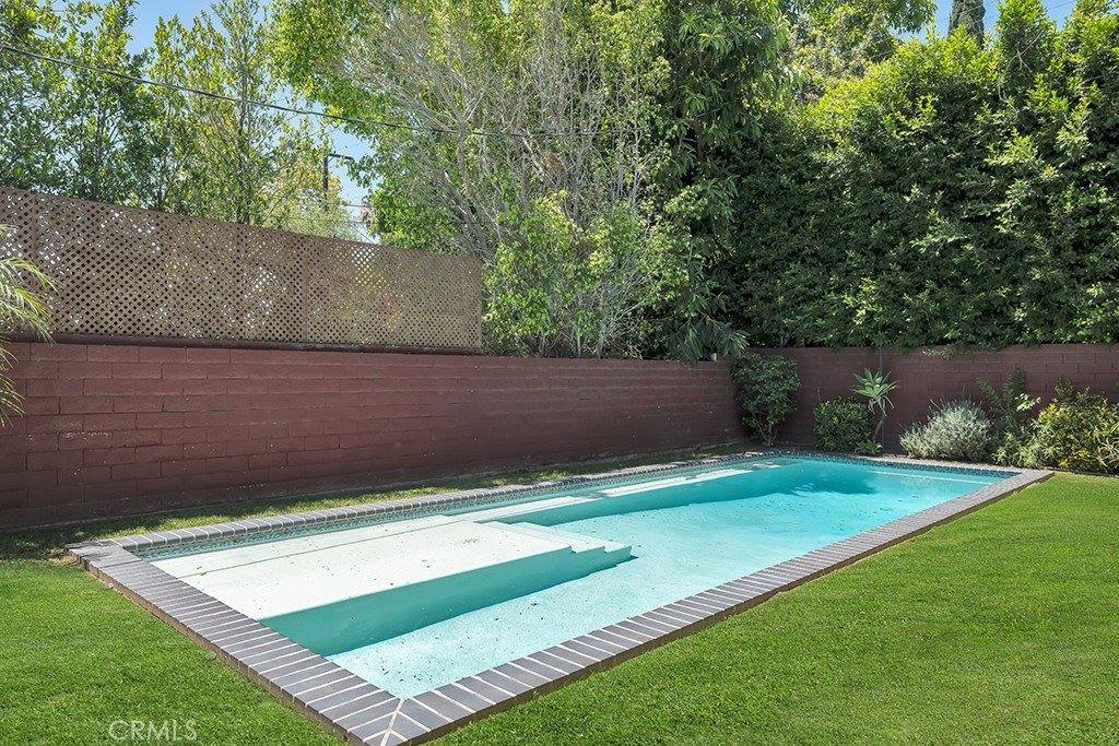 5463 Norwich Avenue, Sherman Oaks, CA 91411