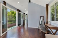 5463 Norwich Avenue, Sherman Oaks, CA 91411