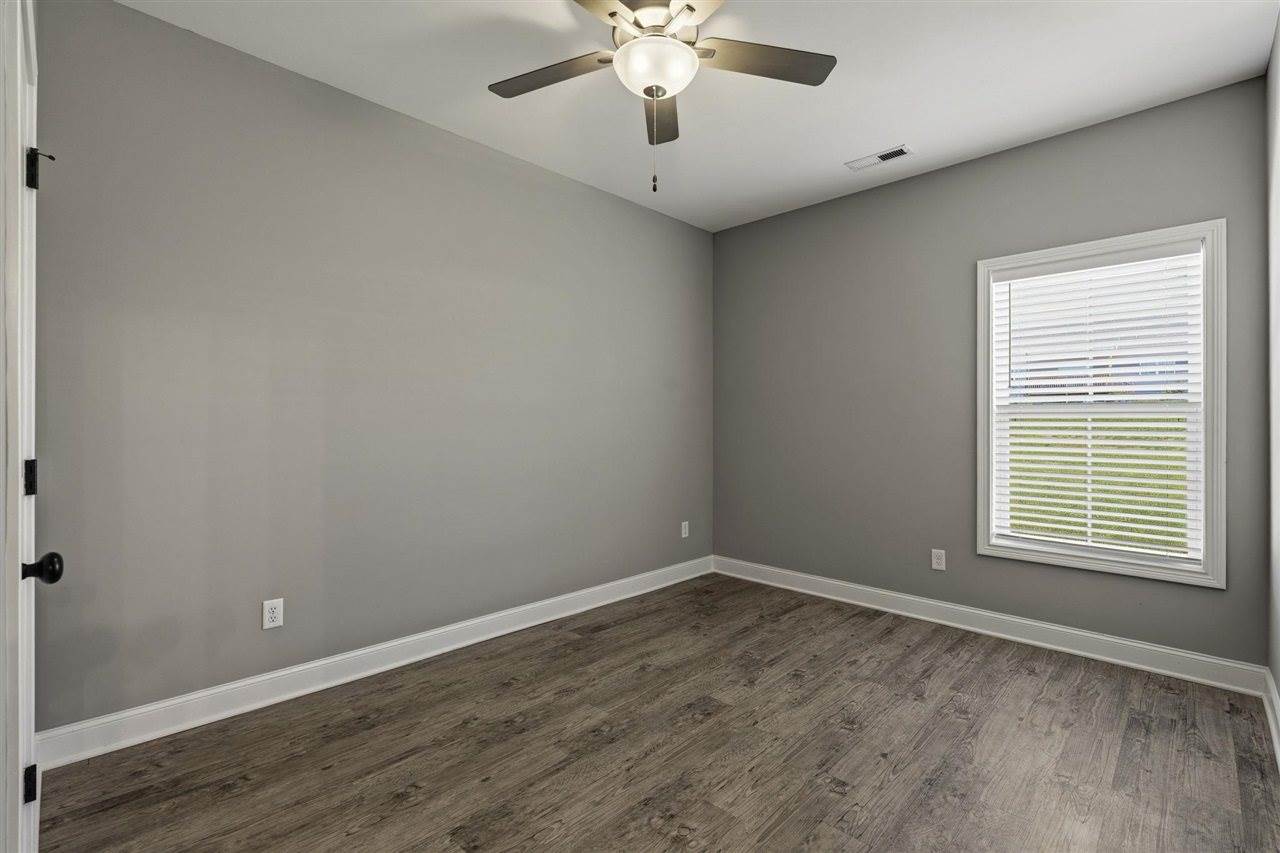 1220 Shallowford Street, Bowling Green, KY 42101