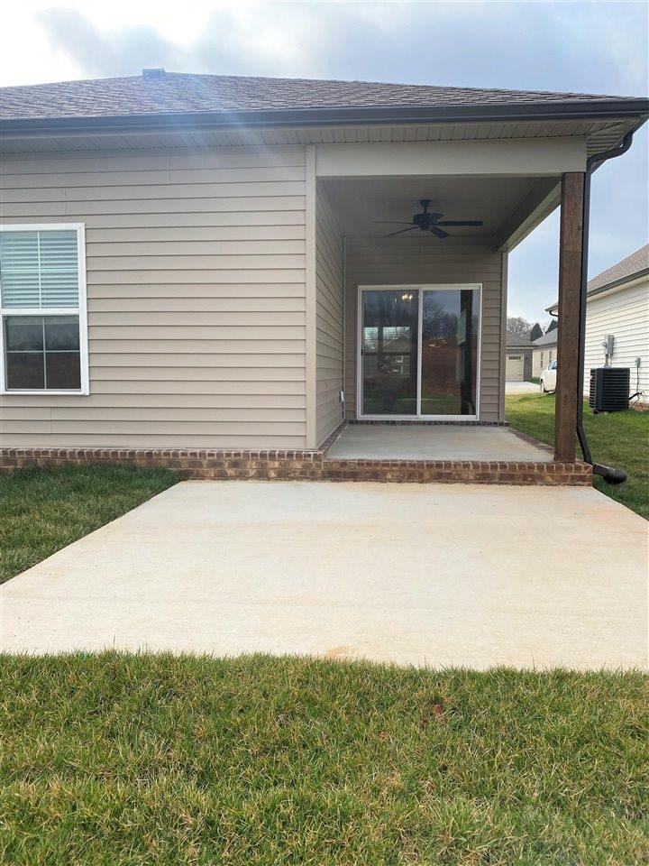 1220 Shallowford Street, Bowling Green, KY 42101