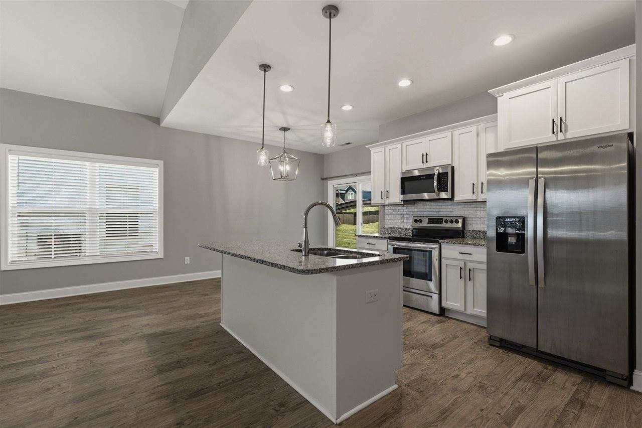 1220 Shallowford Street, Bowling Green, KY 42101