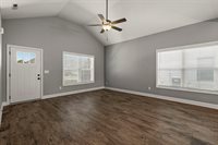 1220 Shallowford Street, Bowling Green, KY 42101