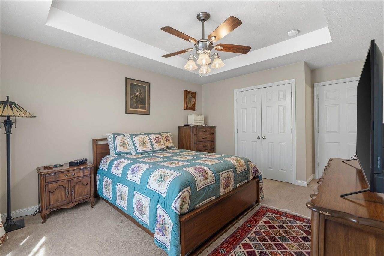 1326 Huron Way, Bowling Green, KY 42101