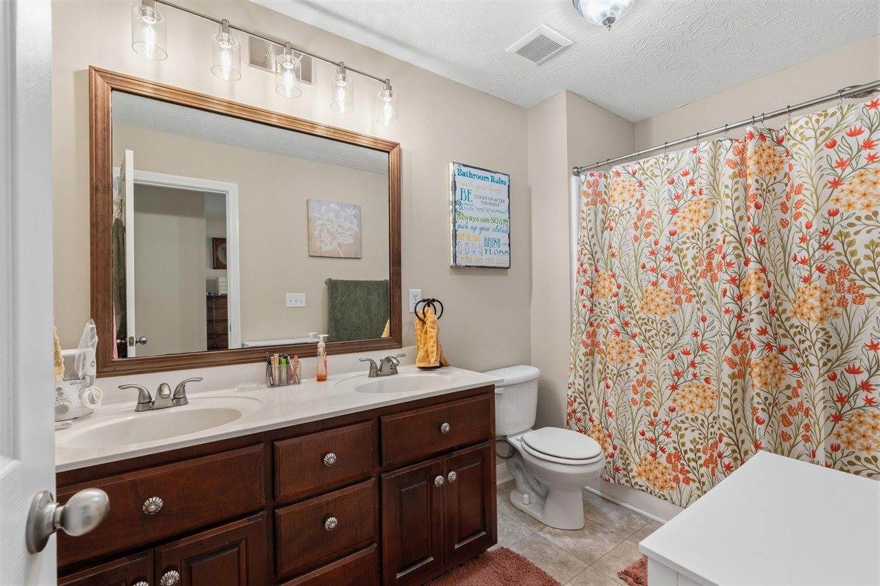 1326 Huron Way, Bowling Green, KY 42101