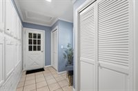 17 Sunset Circle, Bettendorf, IA 52722