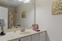 917 23rd Avenue, East Moline, IL 61244