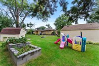 1530 5th Avenue, Silvis, IL 61282