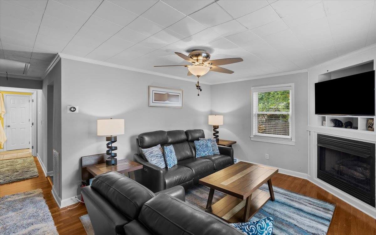 609 Hedrick Avenue, High Point, NC 27262