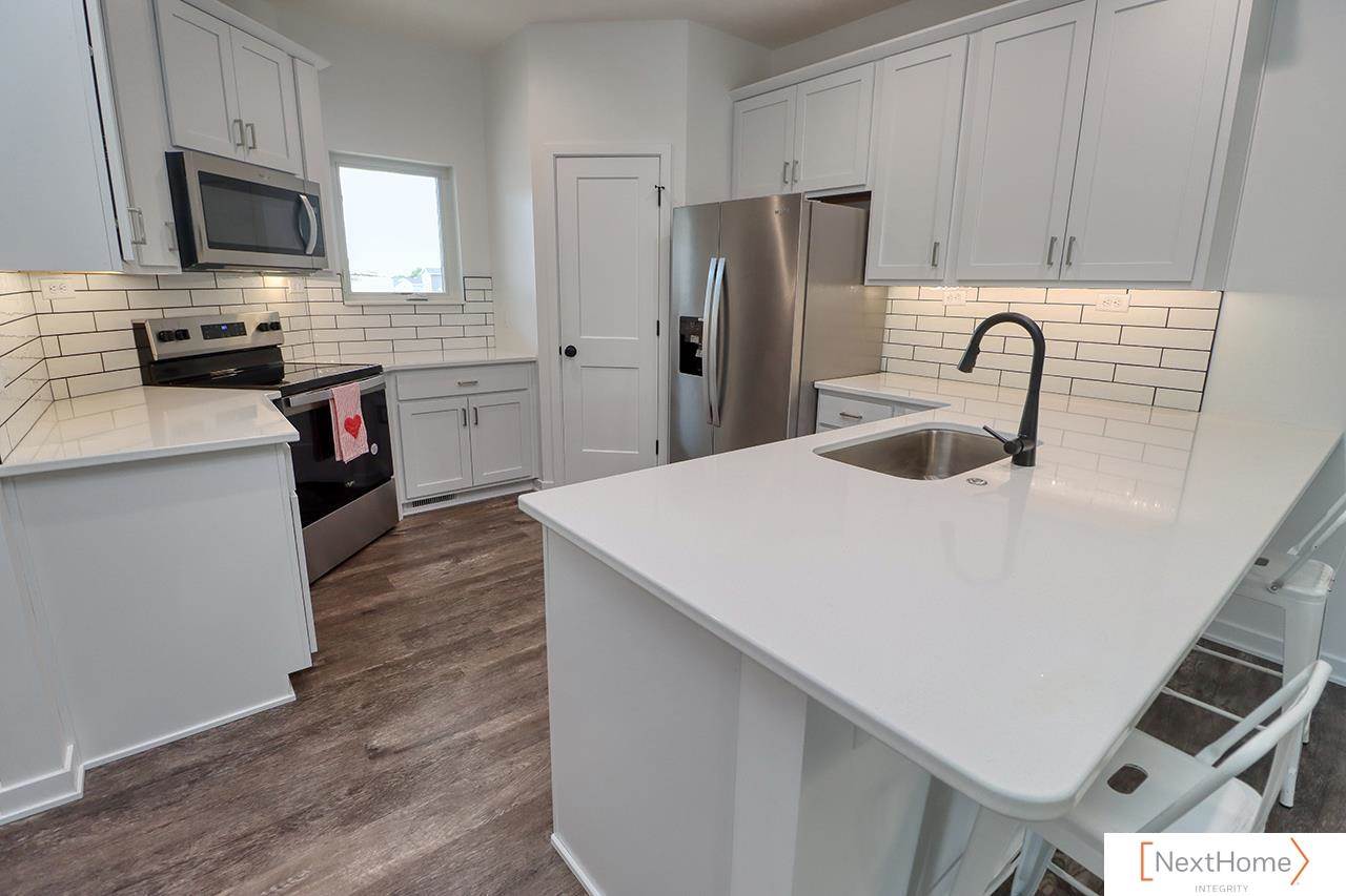 5924 Loxton Street, Lincoln, NE 68526