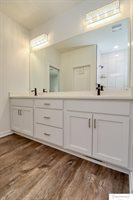 5924 Loxton Street, Lincoln, NE 68526
