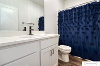 5924 Loxton Street, Lincoln, NE 68526