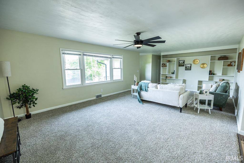 805 Elliott Avenue, New Castle, IN 47362