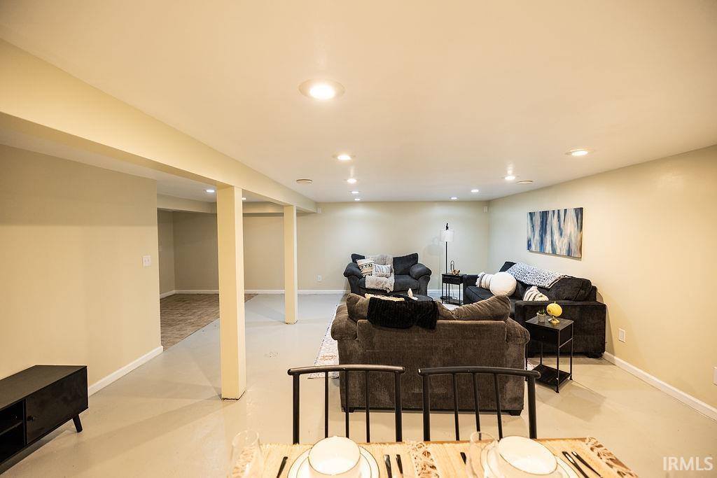 805 Elliott Avenue, New Castle, IN 47362