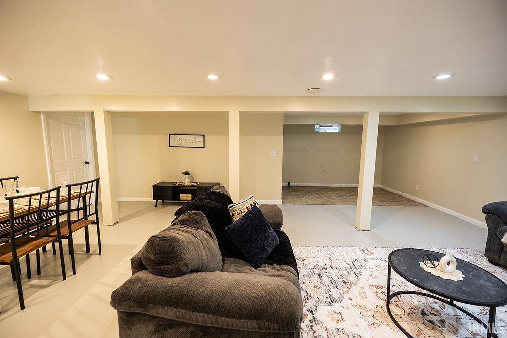 805 Elliott Avenue, New Castle, IN 47362
