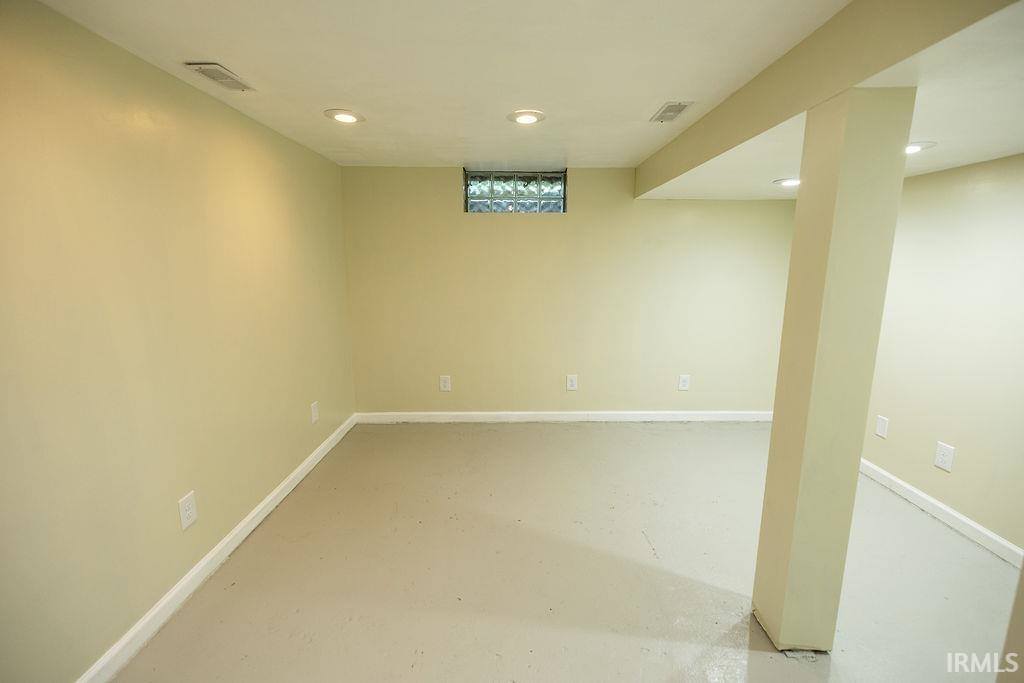 805 Elliott Avenue, New Castle, IN 47362