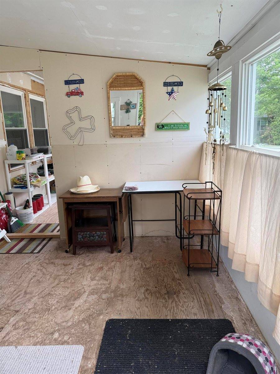 6 G Street, Bangor, ME 04401