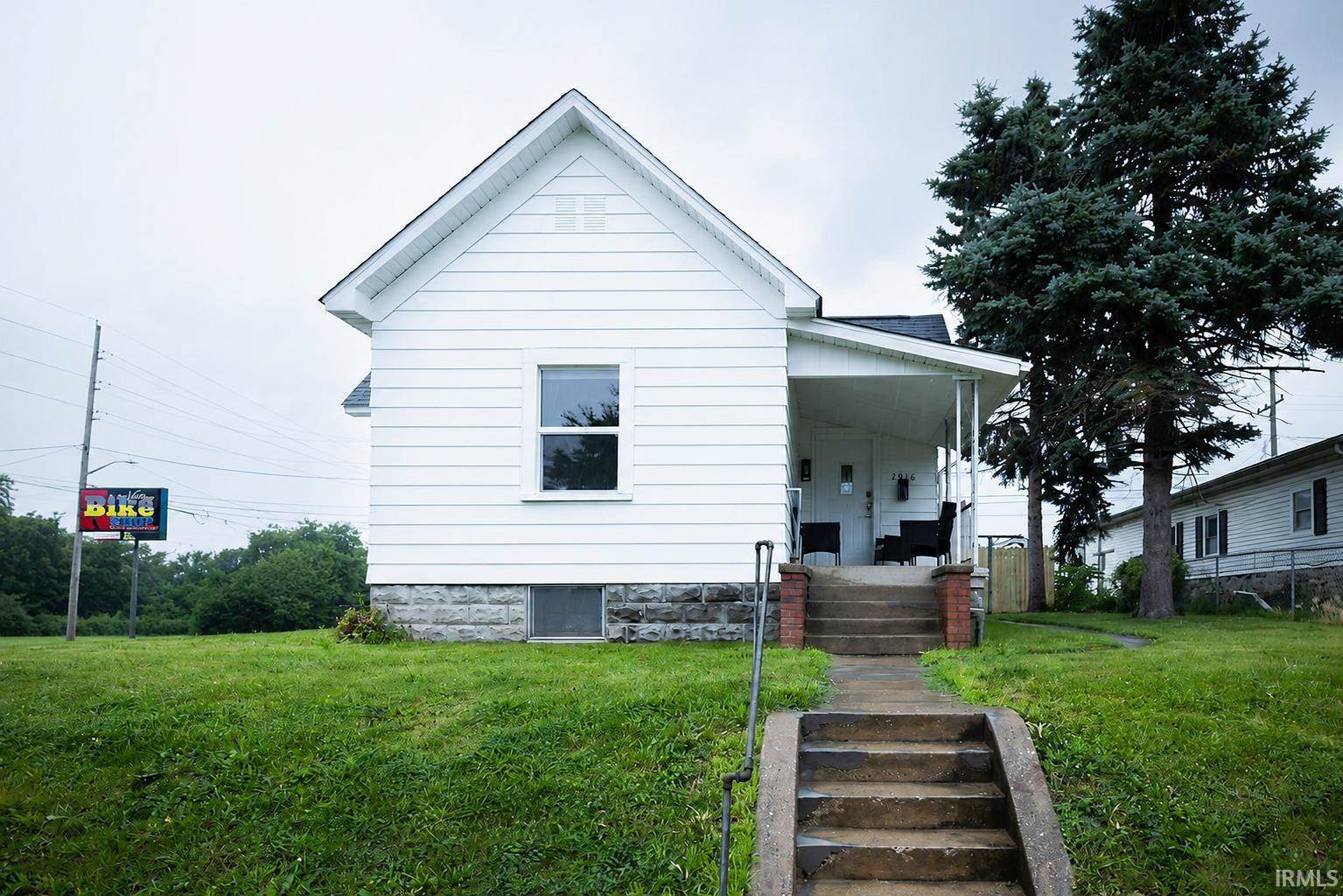 2016 N Market Street, Kokomo, IN 46901