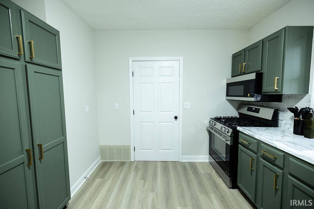 2016 N Market Street, Kokomo, IN 46901