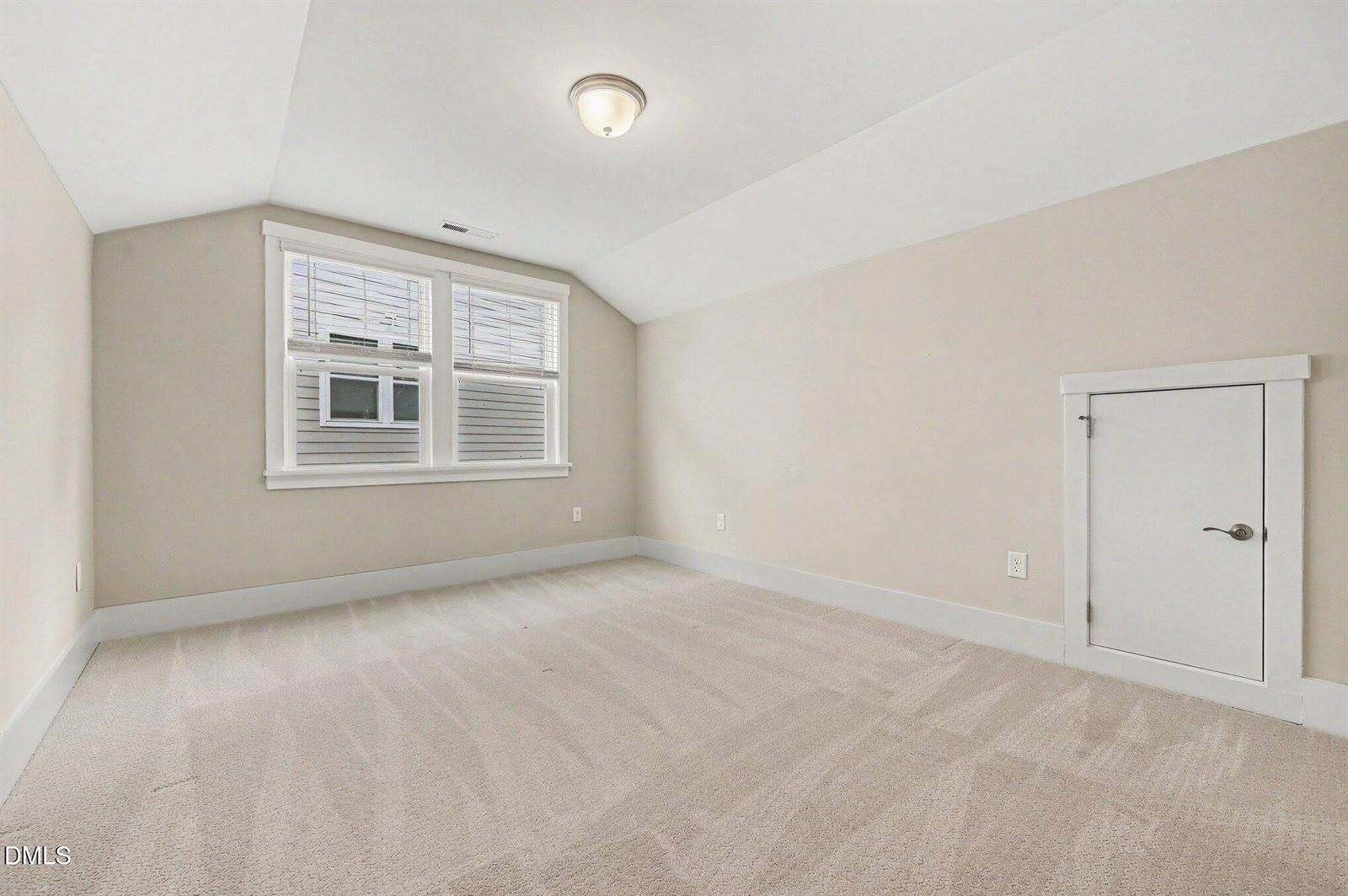 2719 Corydalis Way, Apex, NC 27502