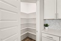2719 Corydalis Way, Apex, NC 27502