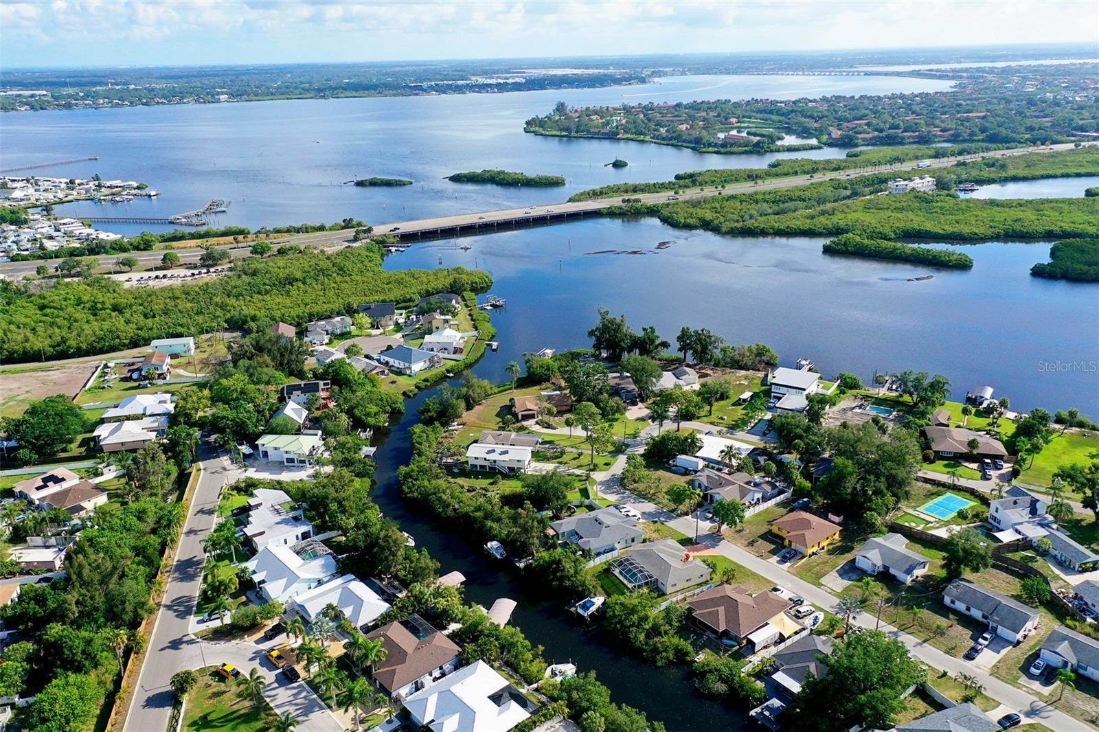 3017 Pine Street, Bradenton, FL 34208
