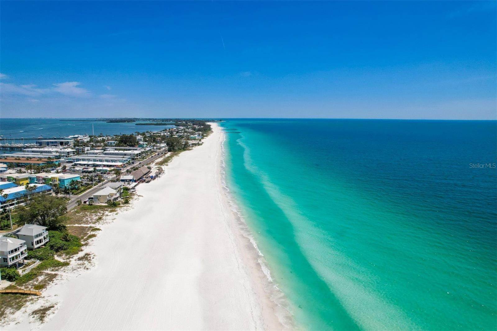 3017 Pine Street, Bradenton, FL 34208