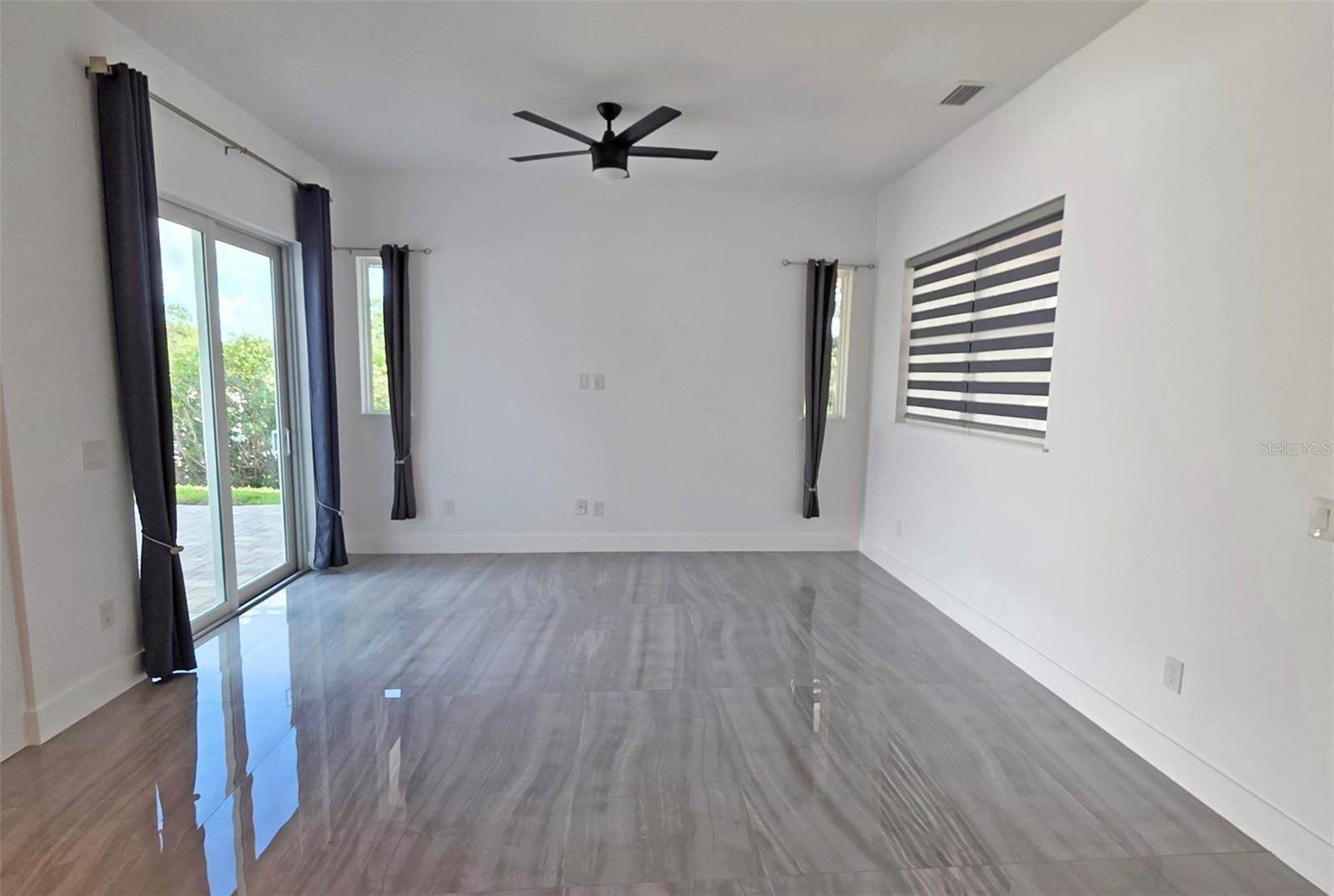 3017 Pine Street, Bradenton, FL 34208