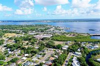 3017 Pine Street, Bradenton, FL 34208