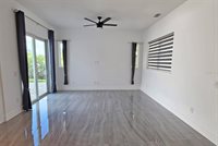 3017 Pine Street, Bradenton, FL 34208