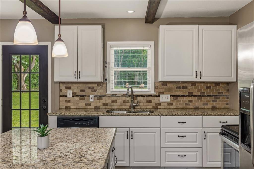 605 West Cedar Street, Olathe, KS 66061