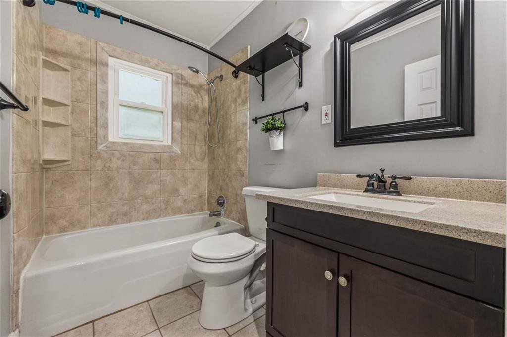 605 West Cedar Street, Olathe, KS 66061