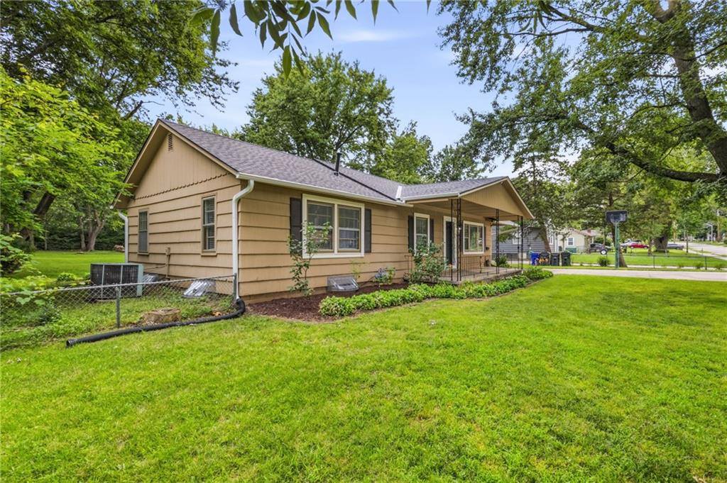 605 West Cedar Street, Olathe, KS 66061