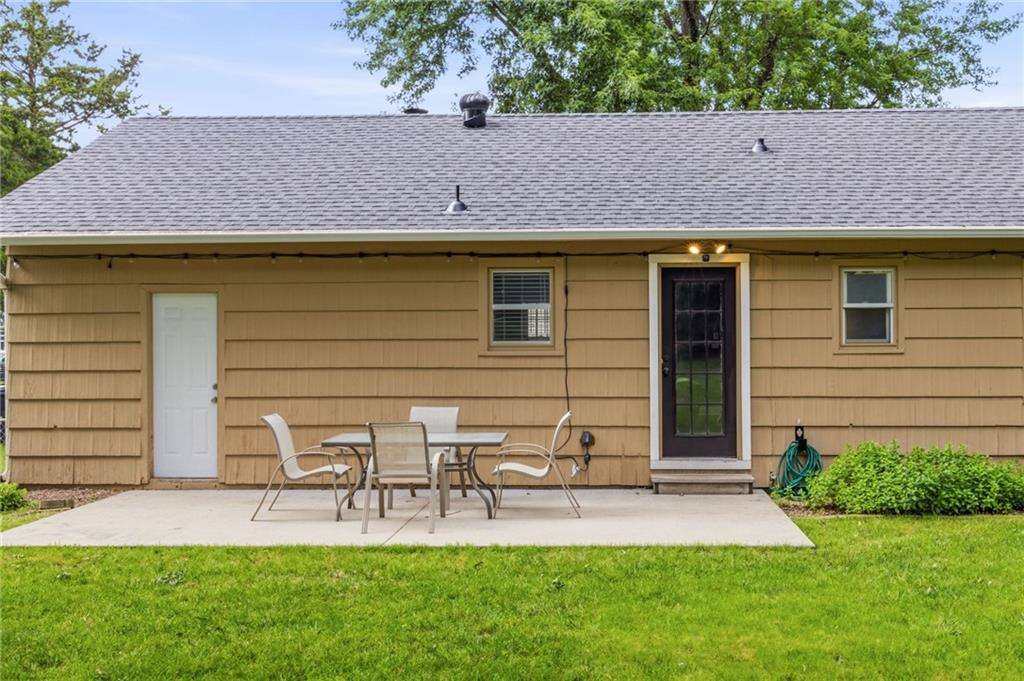 605 West Cedar Street, Olathe, KS 66061