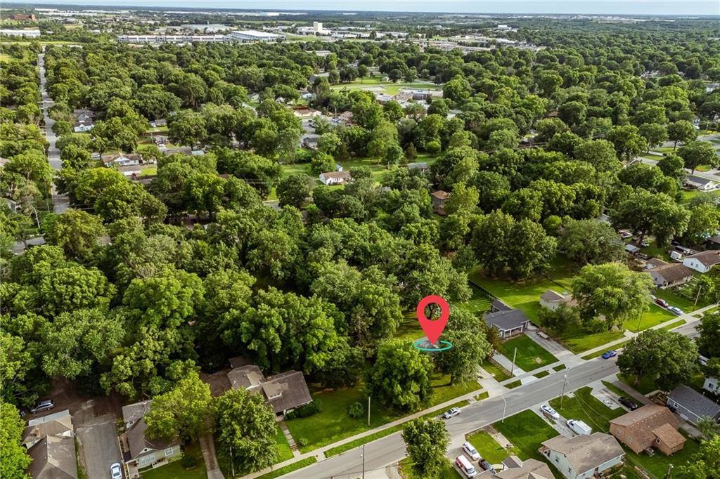 605 West Cedar Street, Olathe, KS 66061