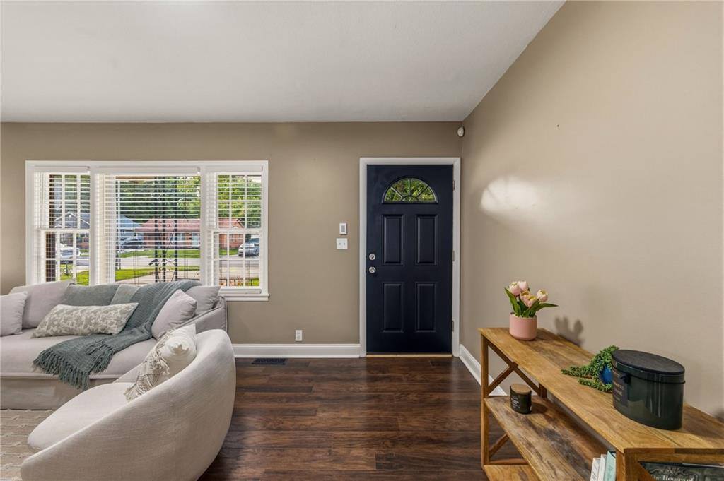 605 West Cedar Street, Olathe, KS 66061