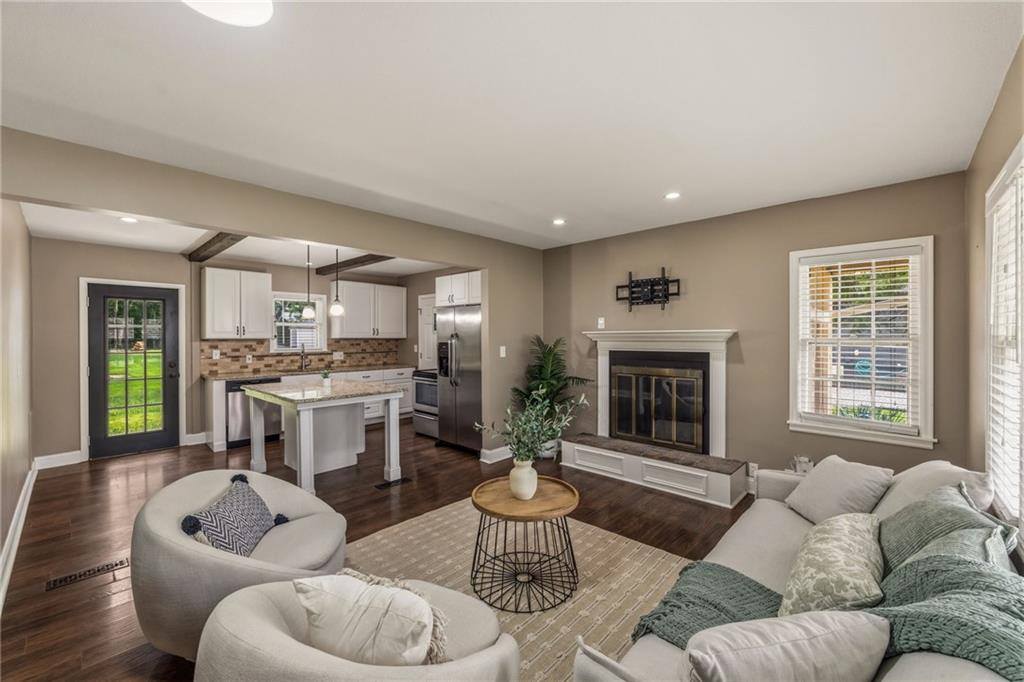 605 West Cedar Street, Olathe, KS 66061