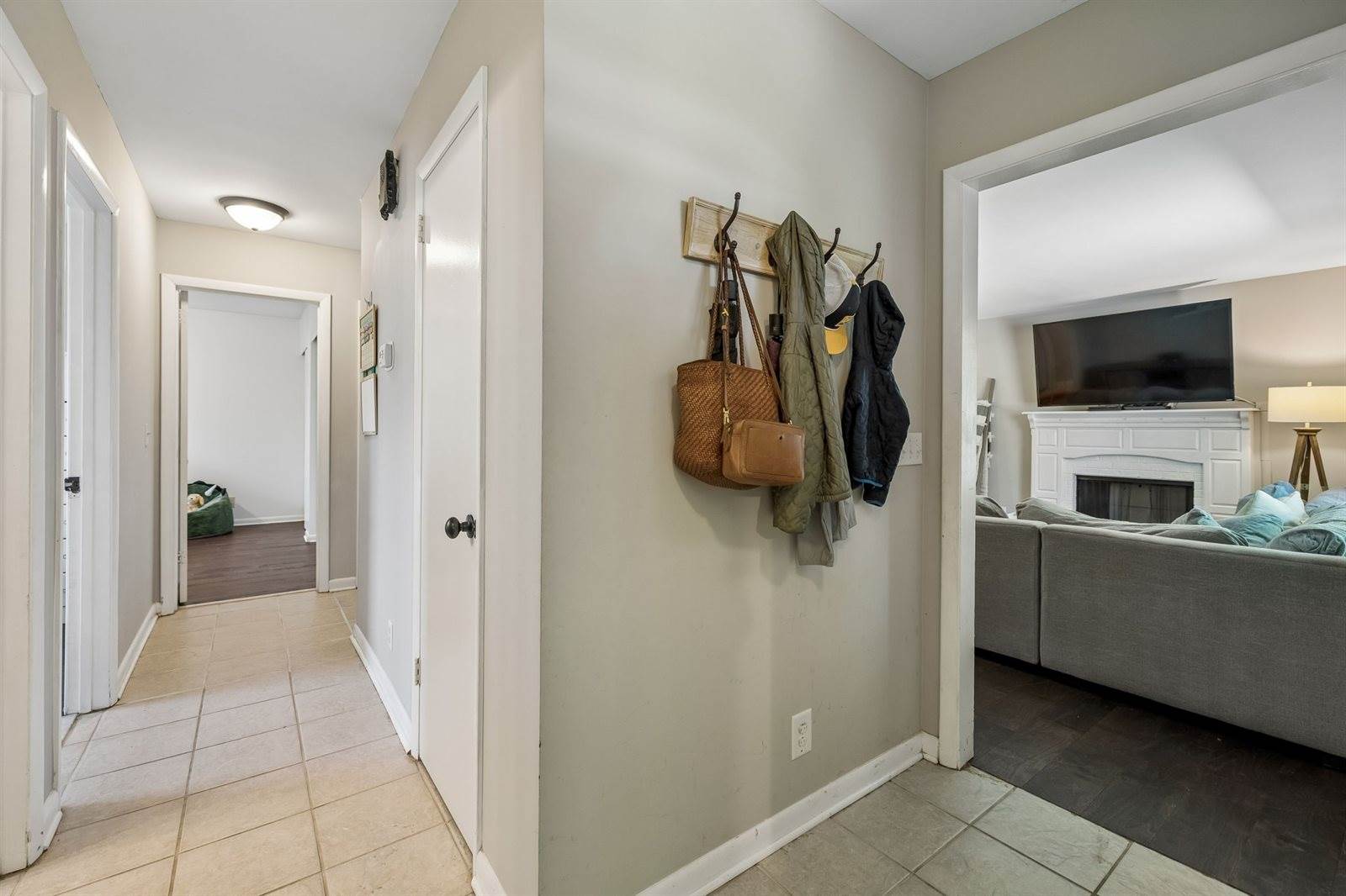 302 Matterhorn Dr, Old Hickory, TN 37138