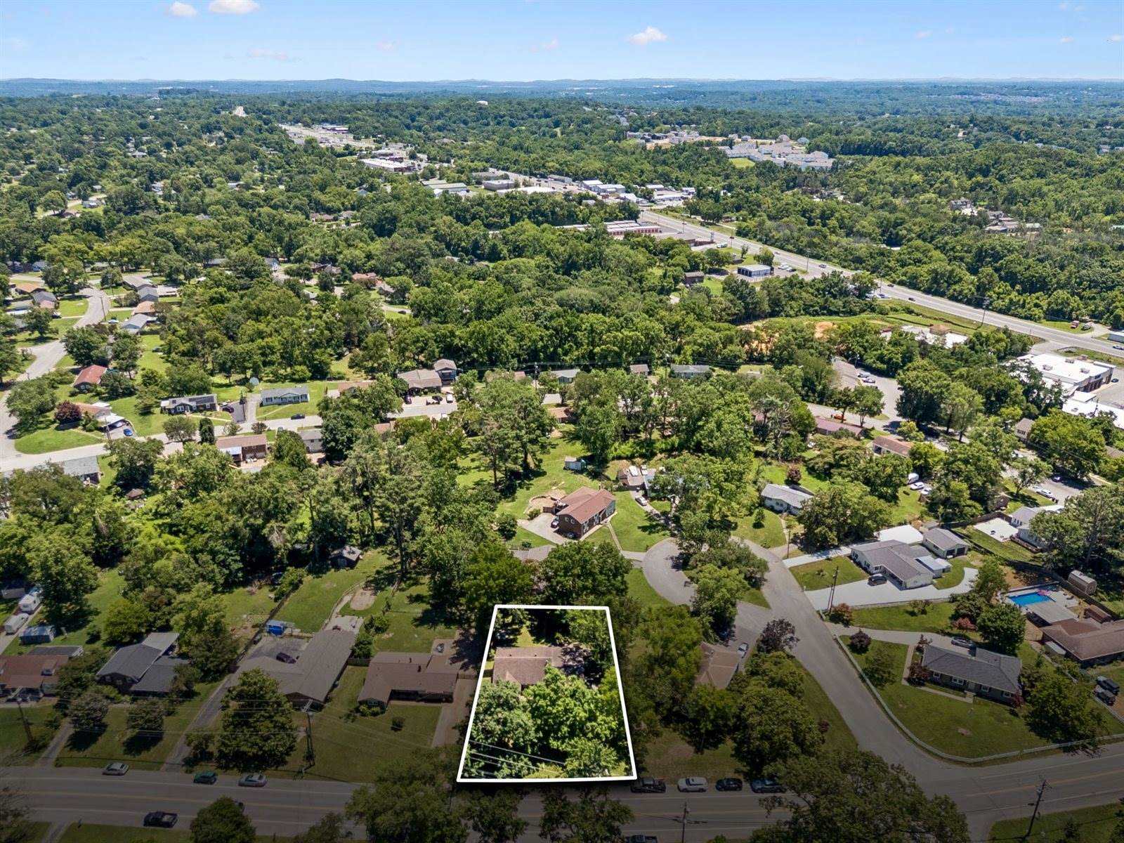 302 Matterhorn Dr, Old Hickory, TN 37138
